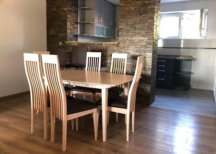 Lejlighed Sakota Family House *