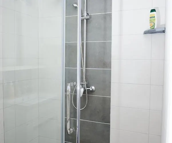 Lejlighed Sakota Family House